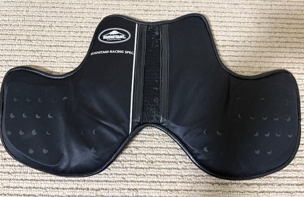 クシタニ K-4395 レーシングブレストパッド【未使用品】【生産終了品】 クシタニ KUSHITANI クシタニ K-4395 レーシングブレストパッド