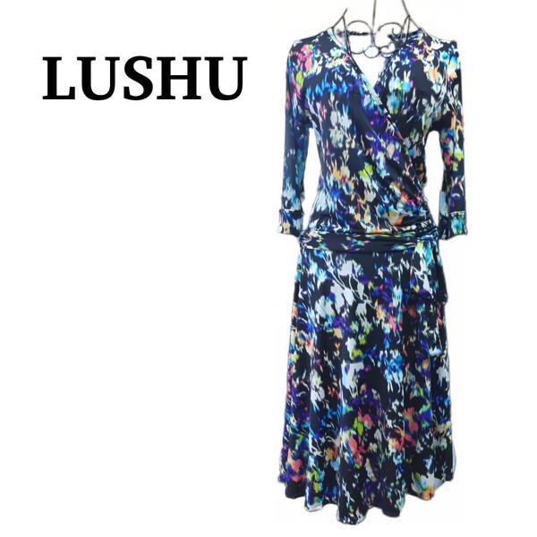 美品LUSHU★総花柄 ストレッチ カシュクールフレア ワンピース 黒 F(M〜L)★ミモレ丈 七分袖 カラフル パーティードレス セクシー リボン