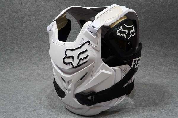 FOX RACING FOX Airframe Pro オフロードバイクプロテクター 上半身 白/黒 高デザイン サイズ:L/XL USED美品レーシング