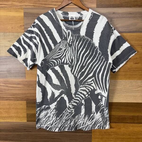 USA製 90s シマウマ 総柄 マルチ オールオーバー パターン T-sh 動物柄 Tシャツ サイズ メンズ L シングルステッチ アメリカ製 r25042559