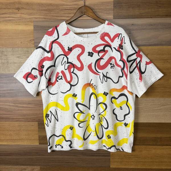 USA製 90s オールオーバー 総柄 T-sh Tシャツ サイズ メンズ XL位 袖シングルステッチ アメリカ製 90年代 VINTAGE アメカジ 古着 r25062713