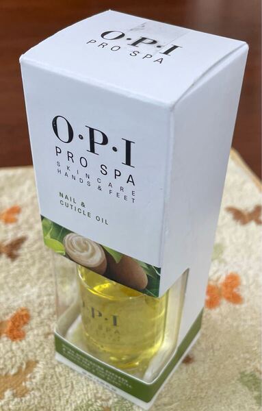 送料込み・ネイル & キューティクルオイル・OPI・オーピーアイ・ネイルオイル 爪 甘皮 保湿・28mL・1本 新品未使用品