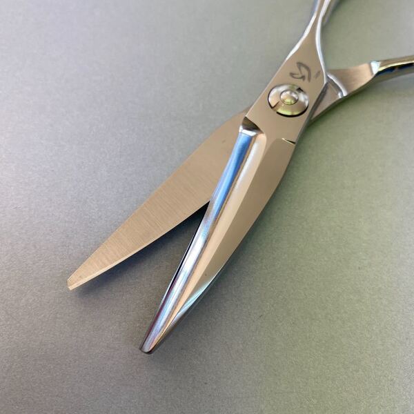 5インチシザー 新品未使用 スライド、ストローク ブラントカット! 美容師 理容師 ハサミ 鋏 シザー