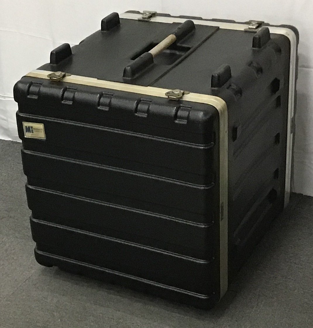 【中古】10Uスタジオラック / ラック用ネジ / キャスターボード【セット】 中古】10Uスタジオラック / ラック用ネジ / キャスターボード