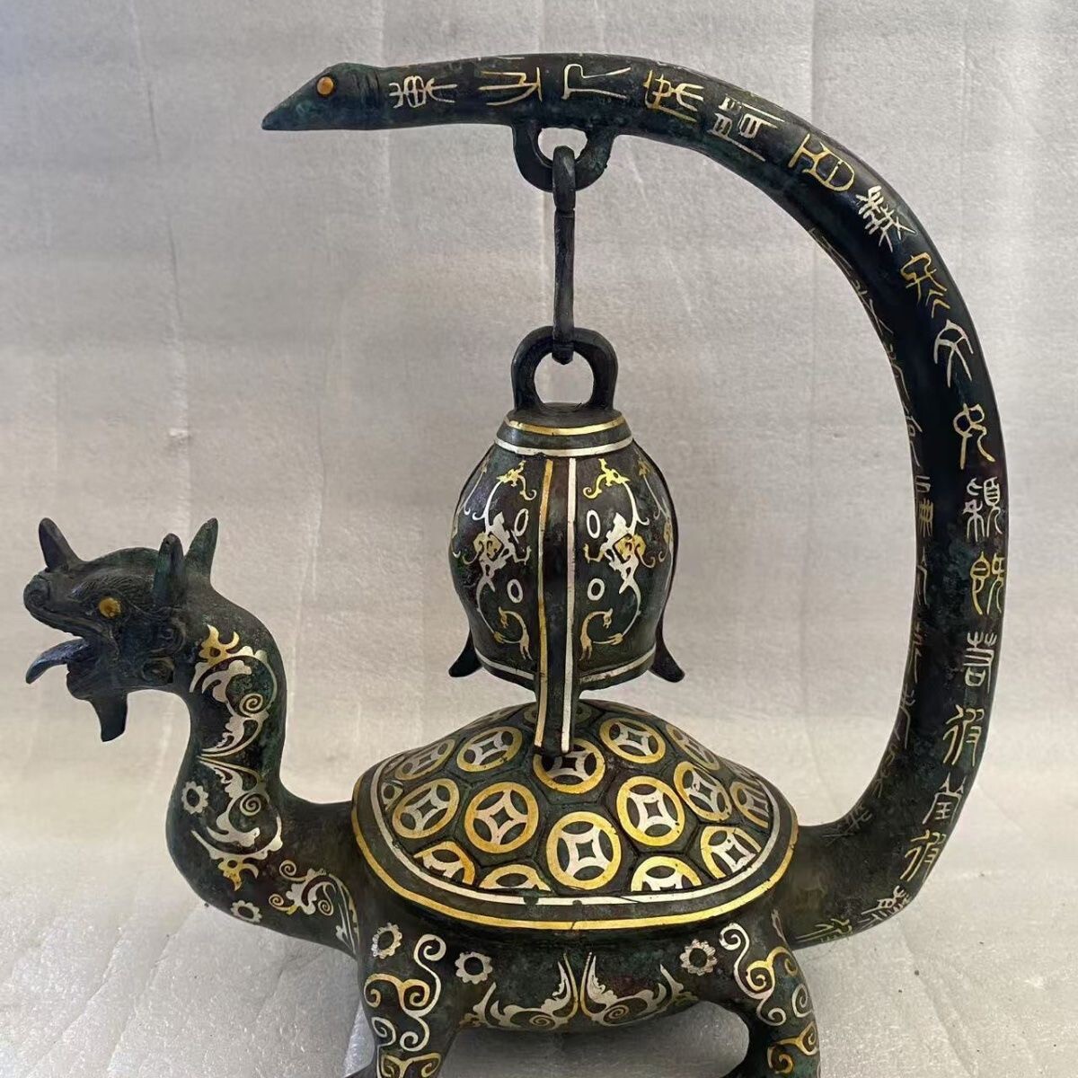 本翡翠 根付 中国美術 アンティーク 骨董 飾り物 古美術品 置物