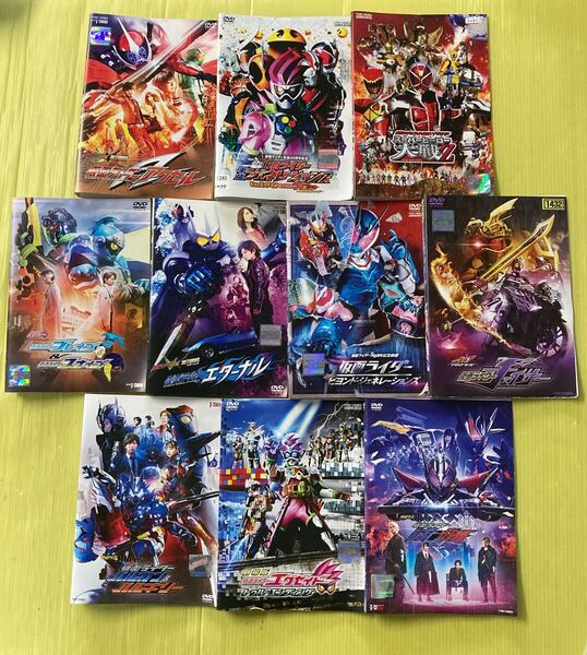 仮面ライダー シリーズ 10巻セット 管理番号35671 DVD レンタル落ち 特撮 劇場版など アクセル チェイサー エグゼイド など