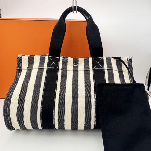HERMES エルメス カンヌMMハンドバッグ ブラック ポーチ付き トートバッグ ハンドバッグ マチあり キャンバス 通勤 通学
