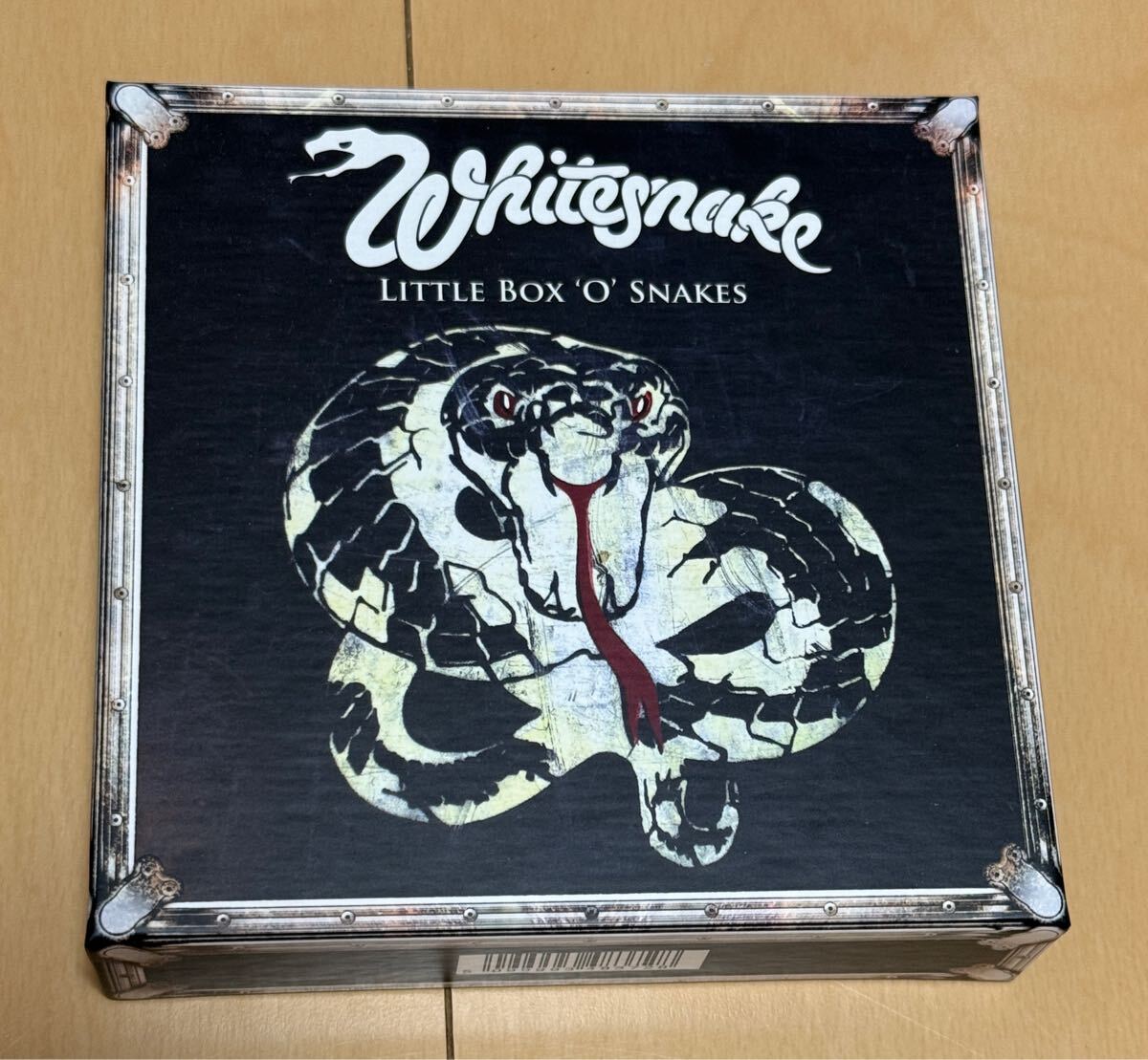 【極美品】ホワイトスネイク 限定Box 'O' Snakes 2025年最新】Yahoo!オークション -ホワイトスネイク box