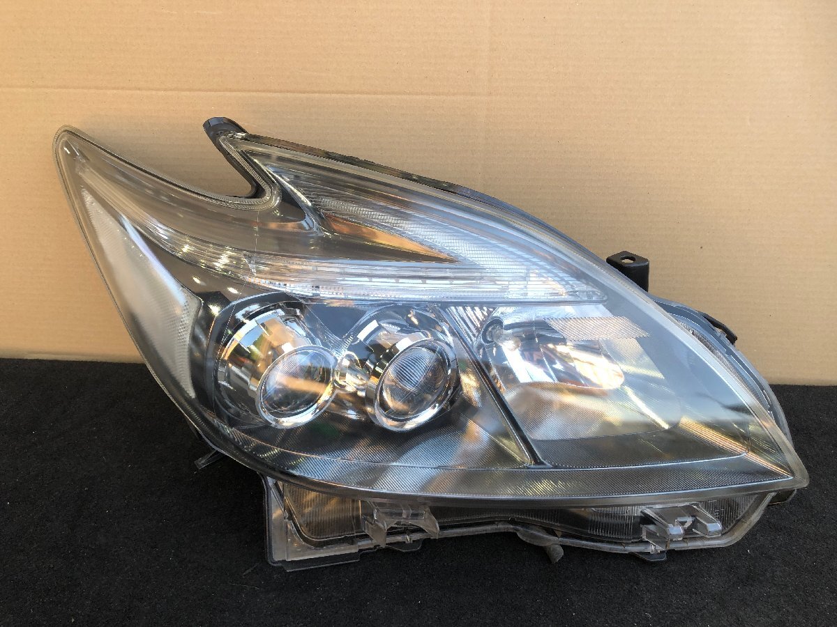 トヨタ 【中古】 プリウス 30 G's ZVW30 後期 右ヘッドライト