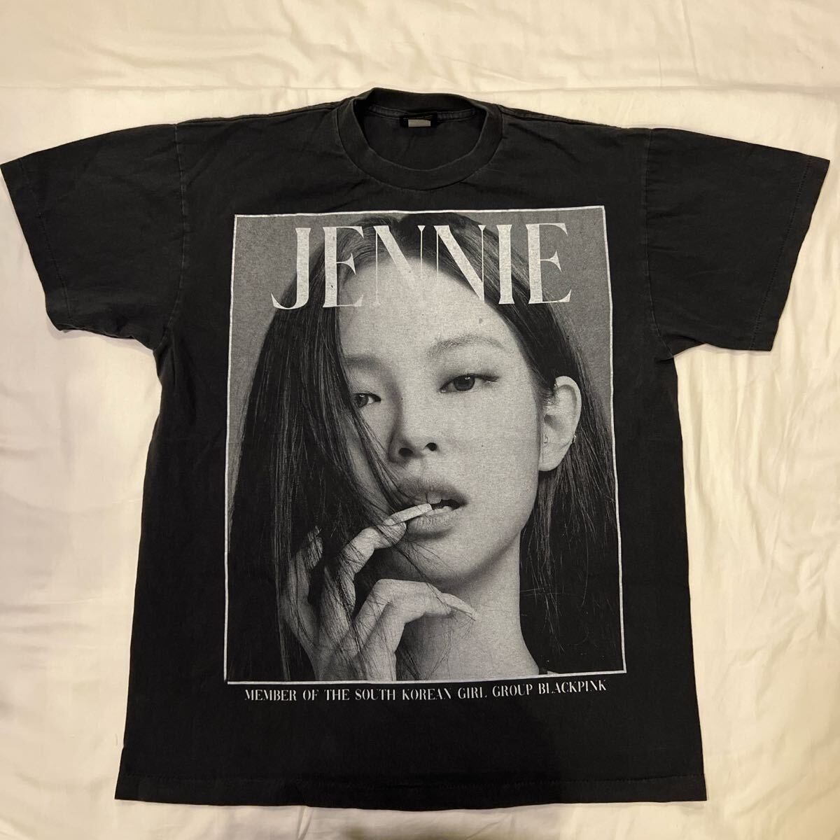 新品未開封】BLACKPINK ジェニ Mantra Tシャツ Ruby