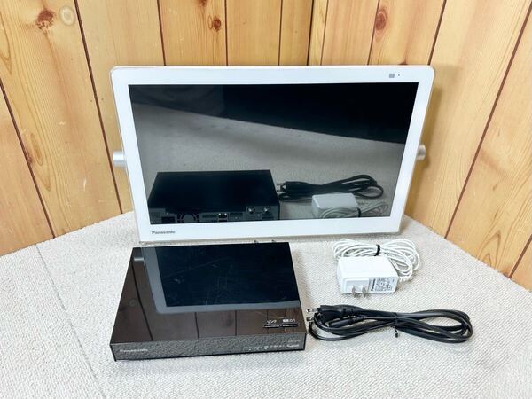 Panasonic プライベート・ビエラ UN-15T7D ポータブル液晶テレビ