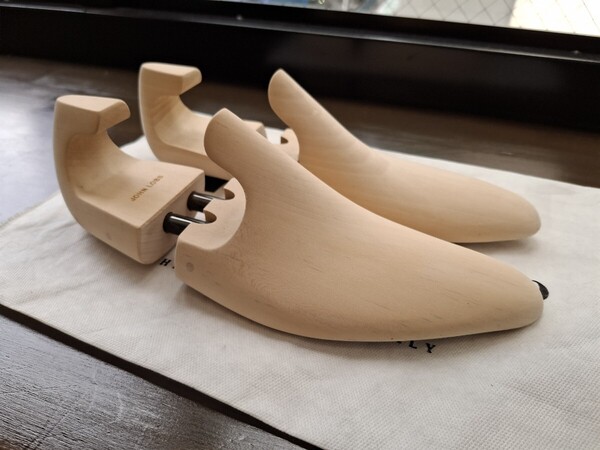 美品 ジョンロブ 純正シューツリー サイズ8E