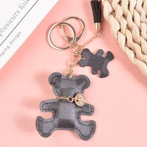 市松模様 格子柄 チェック柄 くま ブラック キーホルダー チャーム 鍵