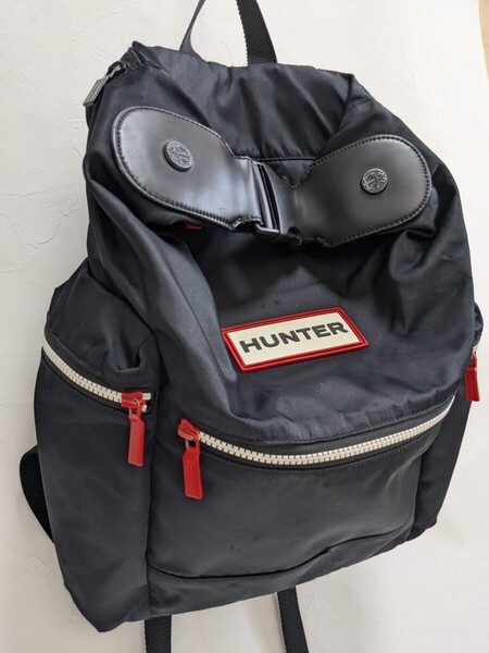 ハンター バックパック リュック HUNTER A4サイズ 収納多め 黒 タウンユース