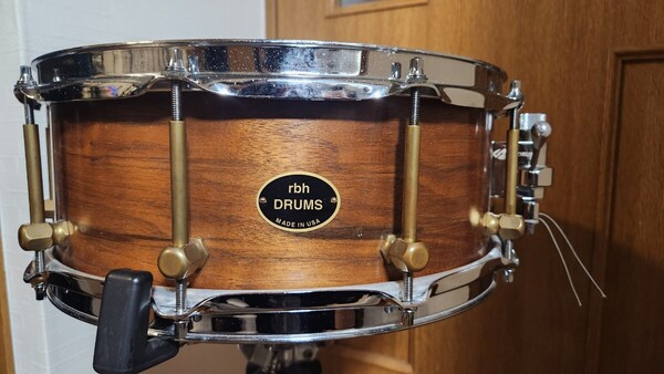 2013年製 RBH Drums Prestige スネアドラム ウォルナット単板 14×5インチ
