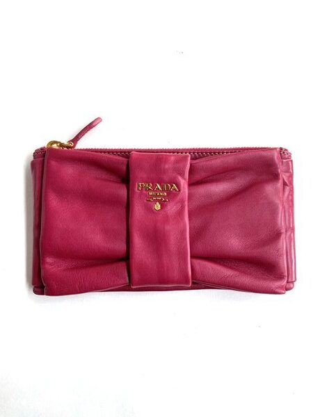 【即決】 PRADA プラダ リボンモチーフ ポーチ 1N1442 ピンク レザー 本革 小物入れ 羊革製