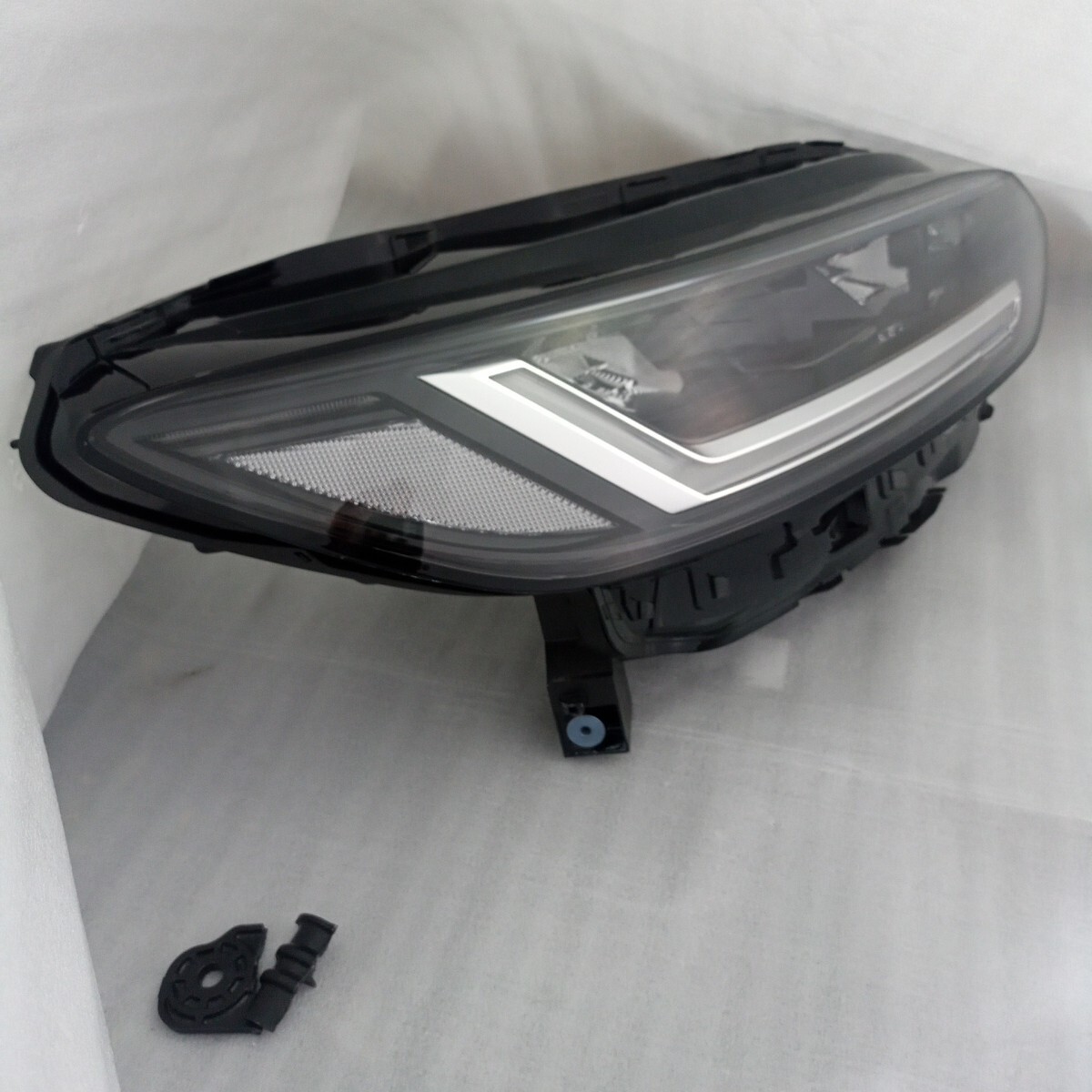 人気特価 2025年最新】Yahoo!オークション -zr-v ヘッドライトの中古品 パーツ