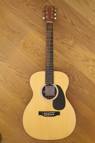 Martin000JR-10E Shawn Mendes シグネチャーモデル アコースティックギター|美品・2022年購入・ほぼ未使用・ソフトケース・購入証明書付き