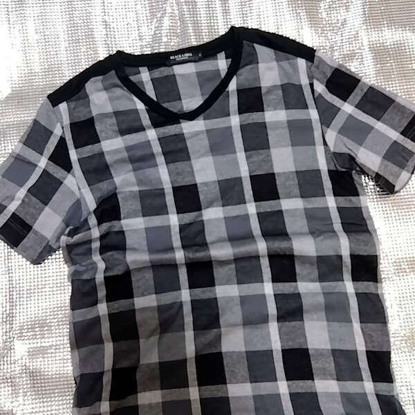 BURBERRY バーバリー ブラックレーベル クレストブリッジ Tシャツ ノバチェック M BLACK LABEL CRESTBRIDGE 黒 半袖Tシャツ