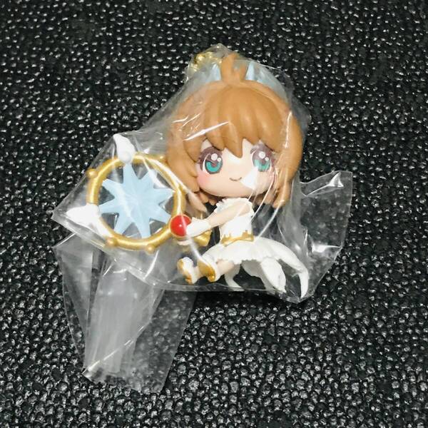 B カードキャプターさくら クリアカード編 アイテム&マスコット ツインチャーム キーホルダー フィギュア ガチャ カプセル CLAMP CCさくら
