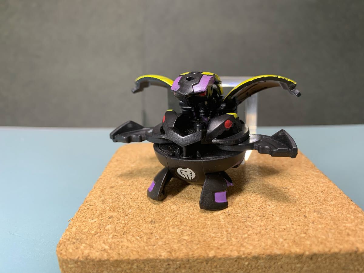 爆丸　闇属性　8個セット ハウルカー ウルトラ HOWLKOR(ULTRA) 闇属性 爆ギアセット : 爆