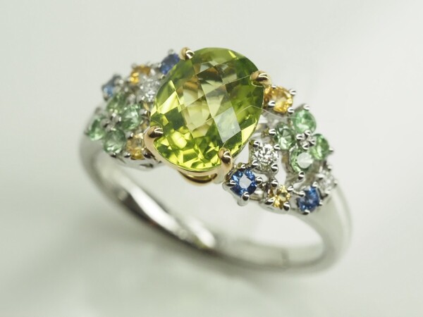 ●田崎真珠 TASAKI タサキ 素敵な天然ペリドットサファイア ダイヤモンドリング 指輪 K18WG/YG Peri1.96ct D0.07ct 13号