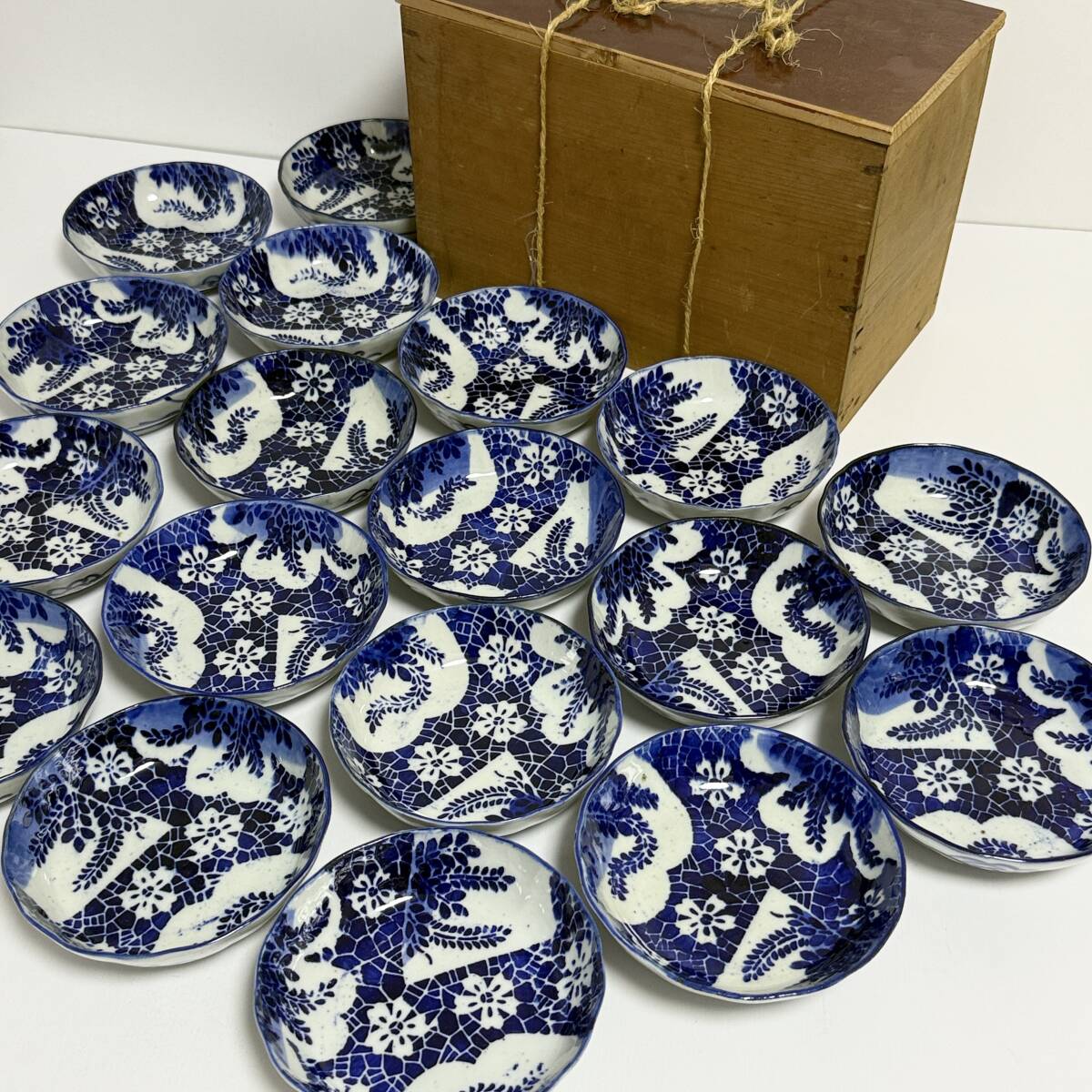 Amazon.co.jp: 古伊万里 染付 膾皿 なます皿 明治骨董