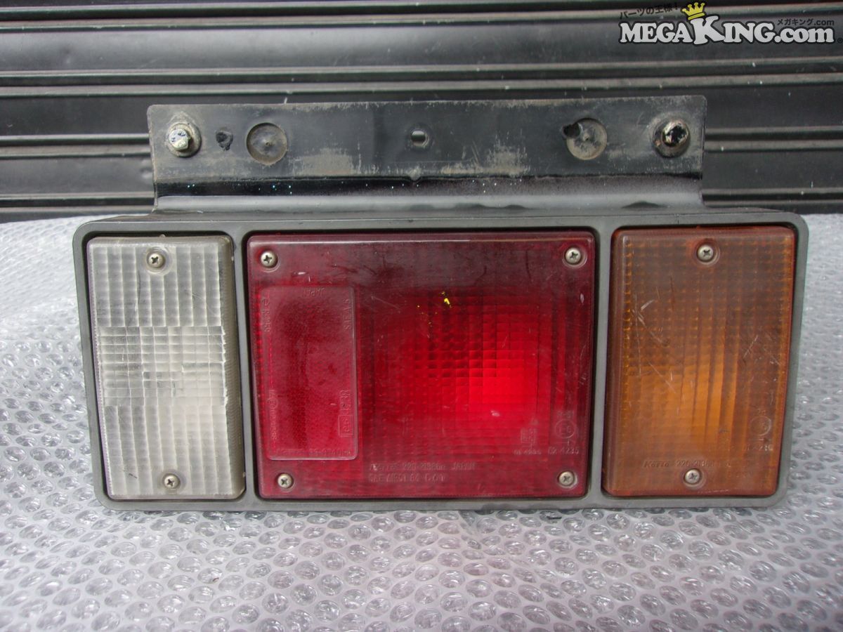 Amazon | TRISTAR'S [いすゞ エルフ] 純正タイプ LED