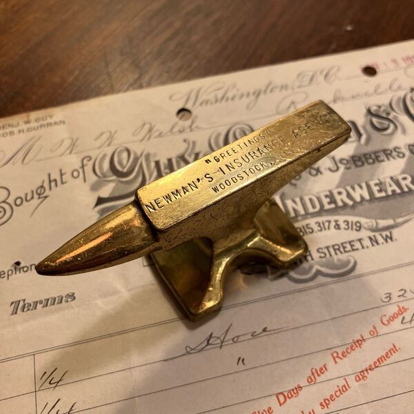 【antiques】アンビル 真鍮 ブラス ペーパーウェイト 店舗什器 アンティーク 古着 US 店舗什器 古道 vintage インダストリアル