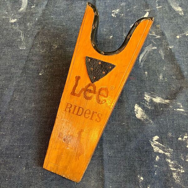 【vintage】LEE RIDERS ブーツジャック 60s 店舗什器 antiques アンティーク 古着 US 店舗什器 古道具 vintage