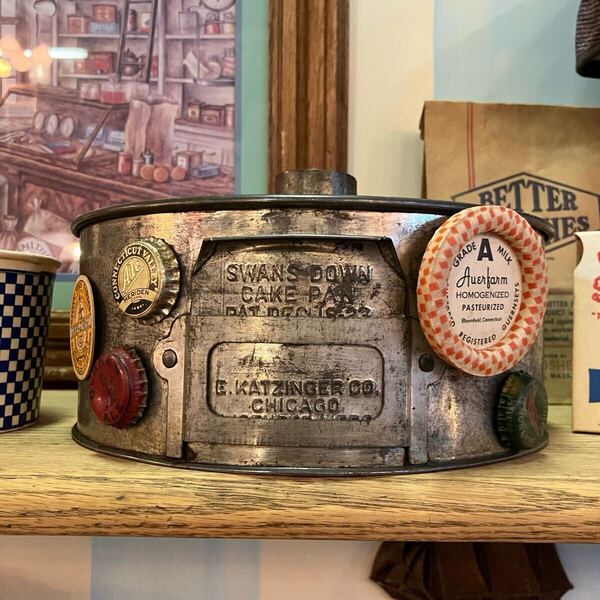 【antique】Swans Down ケーキ型 小物入れ ディスプレイ容器 店舗什器 antiques アンティーク 古着 US 店舗什器 古道具 vintage