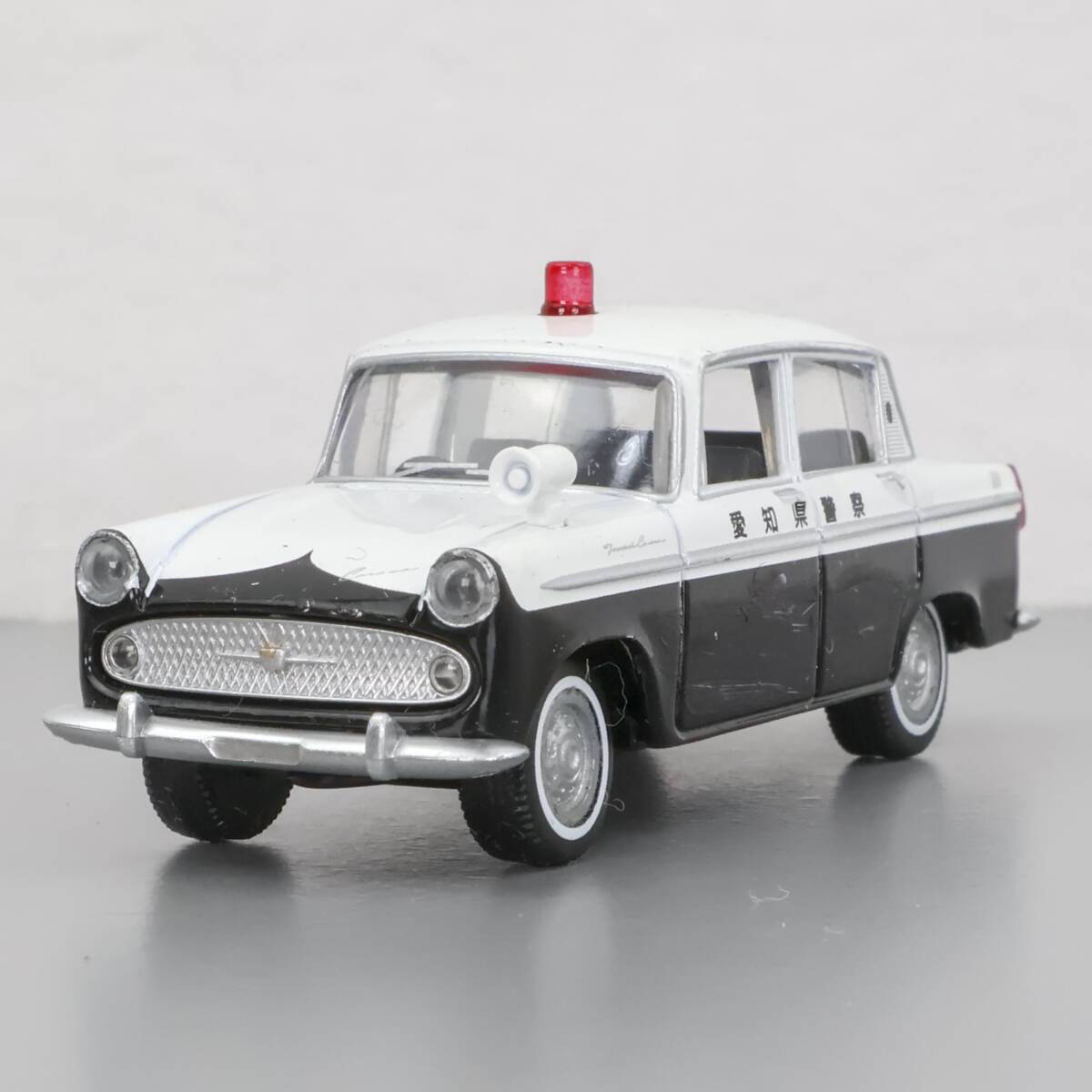 ミニカー小僧 パトロールカー2006(愛知県警察)中1 Yahoo!オークション -「愛知県警察」(ミニカー) の落札相場