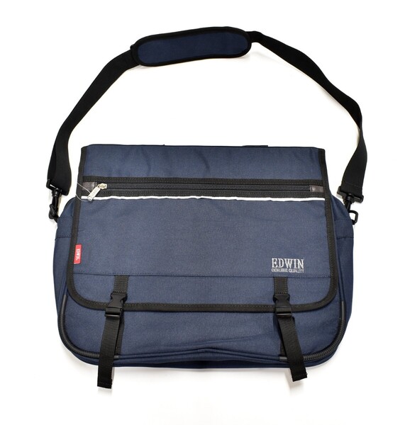 未使用 エドウィン EDWIN ショルダーバッグ ネイビー メッセンジャーバッグ メンズ ナイロン A4サイズ対応 3way リュック 斜めがけバッグ