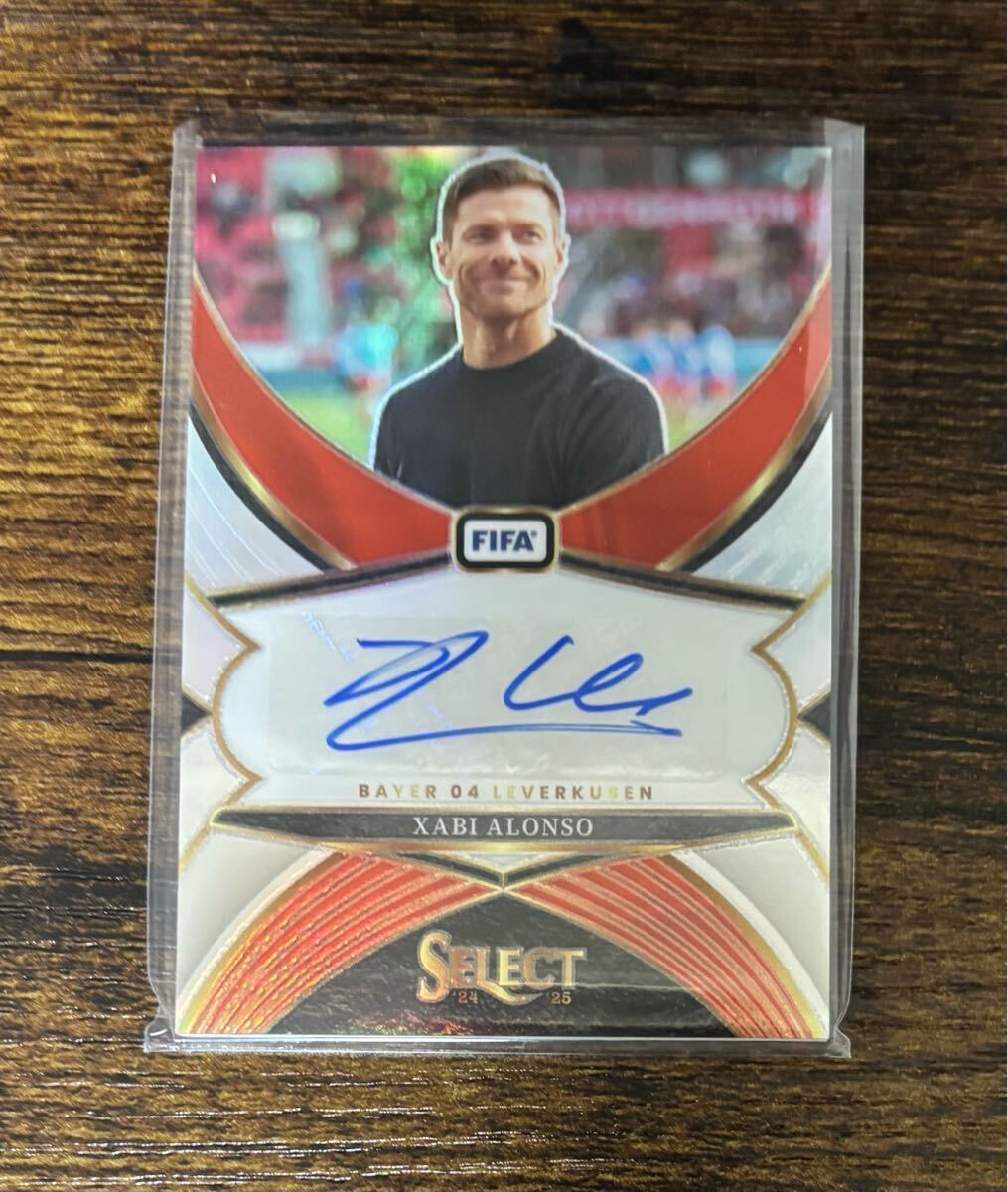 PANINI xabi alonso 直筆サインカード 49枚限定 Yahoo!オークション -「xabi alonso」の落札相場・落札価格