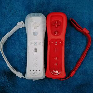 送料無料☆ 動作品☆任天堂 純正 Wiiリモコンプラス ホワイト&レッド 2本セット ジャケット付き