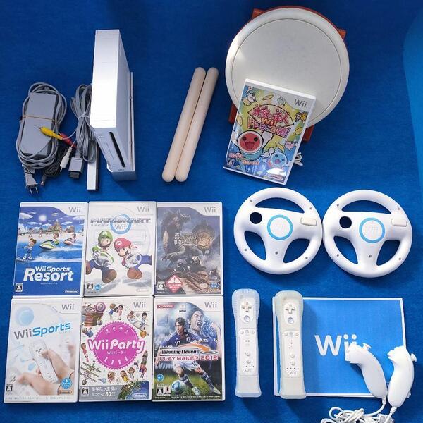 任天堂WiiモーションプラスマリオカートWii ウイレ モンハン 太鼓の達人任天堂 送料無料 動作品 タタコン ヌンチャク wiiリモコン