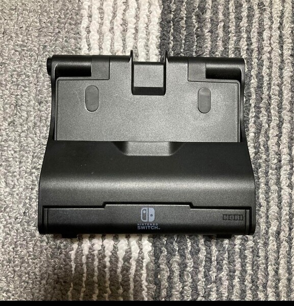 ポータブルUSBハブスタンドfor Nintendo Switch