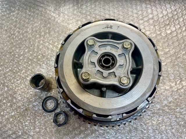 ホンダ CBX 6発】 エンジンヘッドカバー(純正品) 当時モノ 希少