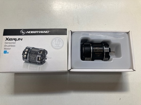 送込 ホビーウイング XERUN V10 G3 ブラシレスモーター 7.5T