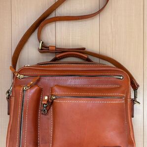 美品 定価53900円 HERZ ヘルツ 多機能2wayショルダーバッグ CW-96-LL キャメル