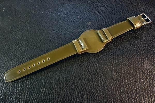 ◆台座付VINTAGE BELT◆高品質国産アニリン染めコードバン OLIVE GREEN CustomOrder(ラグ幅/台座SIZE/BUCKLE COLOR)受注生産 腕時計ベルト