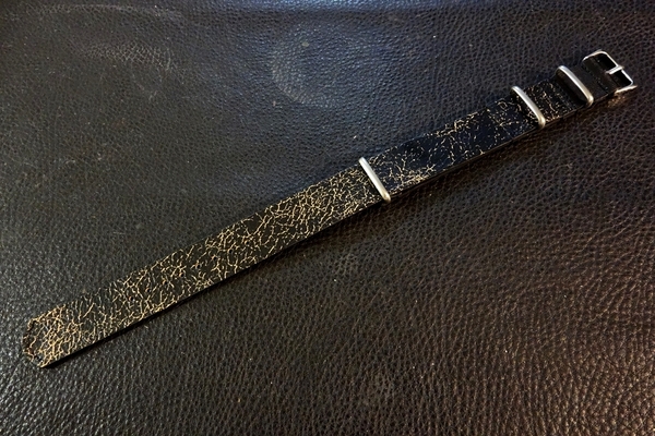 ◆Leather NATO G10Strap◆高品質国産本牛革キップレザー茶芯 エイジドブラック Custom Order(ラグ幅/バックル) 受注生産 腕時計ベルト 黒