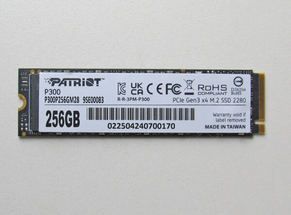 ★送料無料★ SSD NVMe M.2 256GB★ 2時間 ★ Patriot ★ P300P256GM28 ★ PCIe Gen3 x4 ★