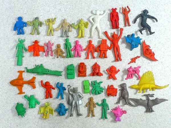 ① ウルトラマン 怪獣 昭和40年代 レトロ キンケシ - メルカリ