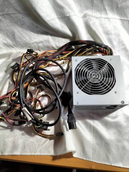 ★電源 ANTEC EARTHWATTS EA-650 650W ●PC自作用電源