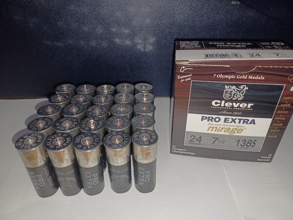 【送料無料】空薬莢キーホルダー 25個 箱付き ショットガン ダミーカート Clever T4 pro extra M870 M3 M4 M1100 AK47 89式 M14 HK416 M16