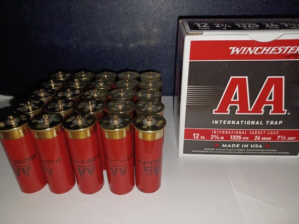 【送料無料】空薬莢キーホルダー 25個 箱付 ショットガン ダミーカート winchester AA M870 M3 M4 M1100 AK47 89式 M14 HK416 M16 新
