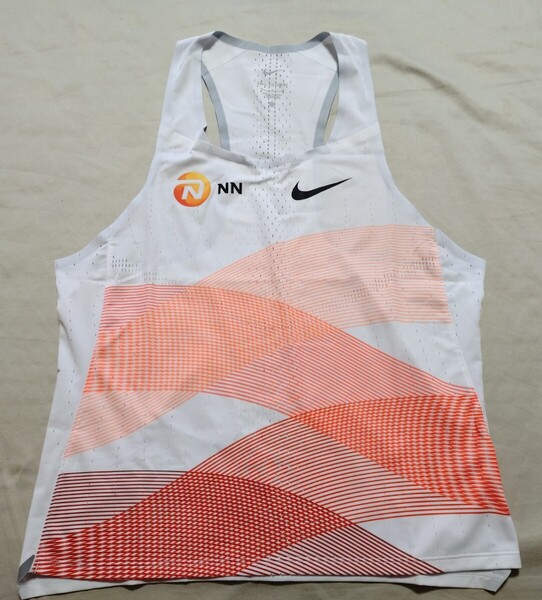 【美品】NIKE メンズ DRI-FIT エアロスイフト ランニングシングレット 陸上 マラソン Mサイズ