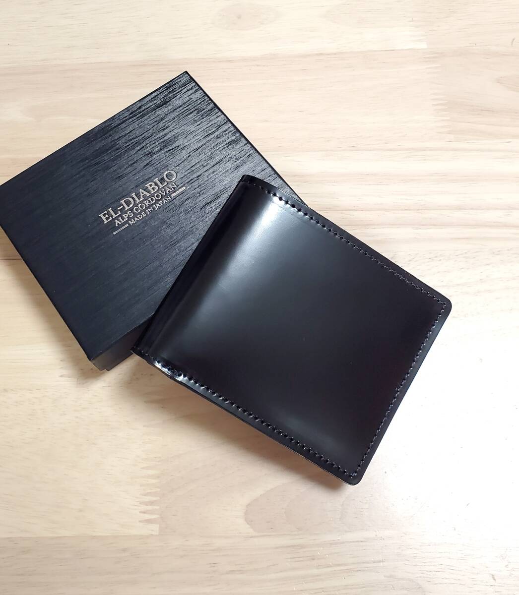 【新品未使用】メンズコードバン革2つ折り財布黒 コードバン 財布 メンズ 二つ折り 日本製 二つ折り財布 革 本革