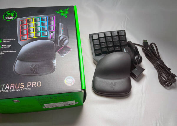 Razer Tartarus Pro 左手キーパッド